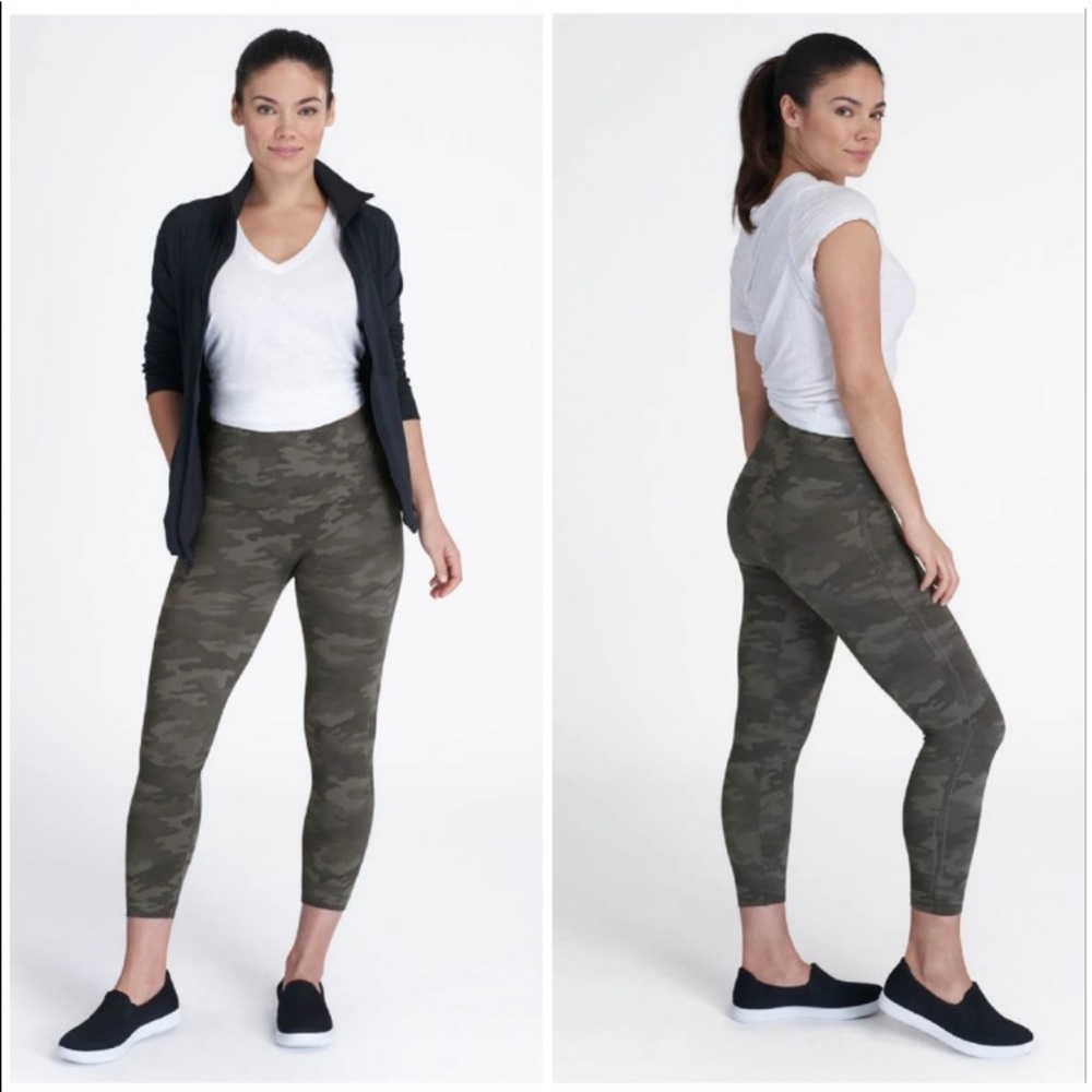 Spanx Look At Me Now Crop Seamless Slimming Shaping Leggings Army Green Camo